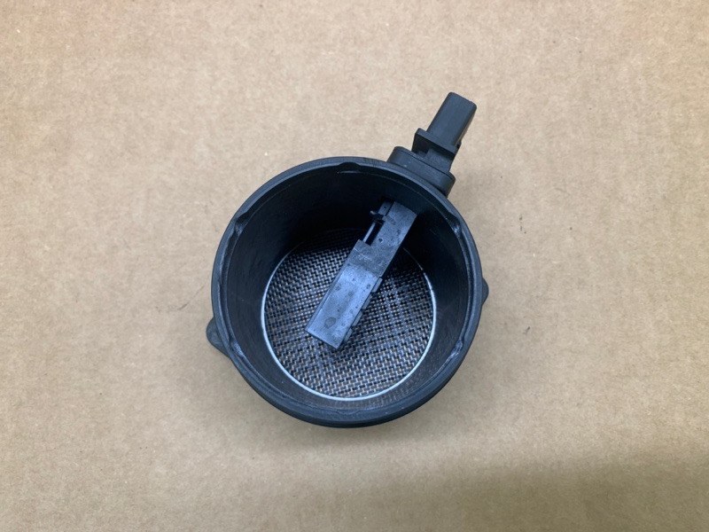 Расходомер воздуха VOLKSWAGEN TOUAREG 02-10 BHK 3.6