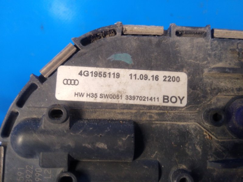 Моторчик стеклоочистителя A6 (C7) 11-18 2011 CGXB 3.0T