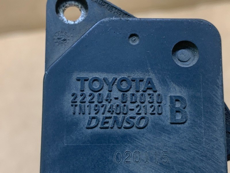 Расходомер воздуха MATRIX 02-08 2002 ZZE132 1.8L 1ZZ-FE