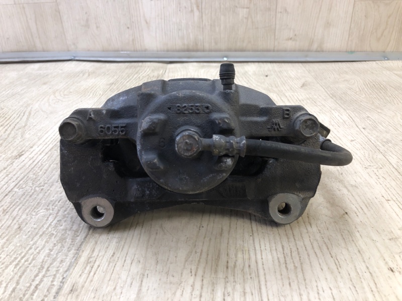 Суппорт тормозной передний правый GALANT 03-12