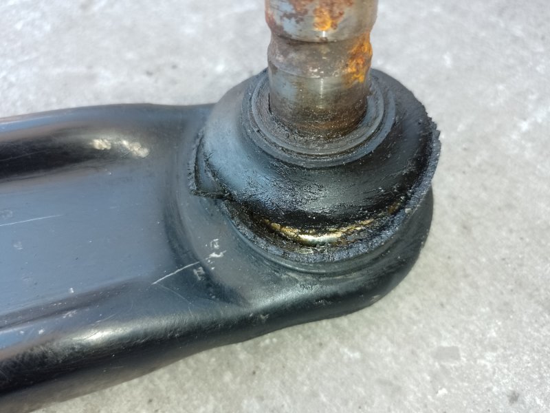 Рычаг передней подвески нижний правый MITSUBISHI ASX / OUTLANDER SPORT 10-21 2.0 4B11