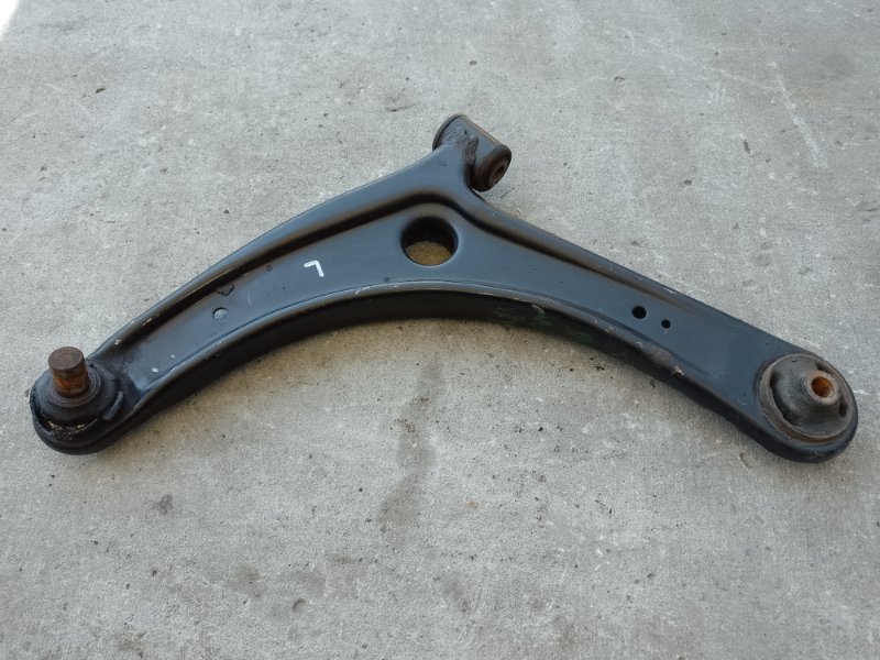 Запчасть рычаг передней подвески нижний левый MITSUBISHI ASX / OUTLANDER SPORT 10-21 2012 2.0 4B11 4013A281 Б/У Рычаг передней подвески нижний левый MITSUBISHI ASX / OUTLANDER SPORT 10-21 2012 2.0 4B11 4013A281 Б/У