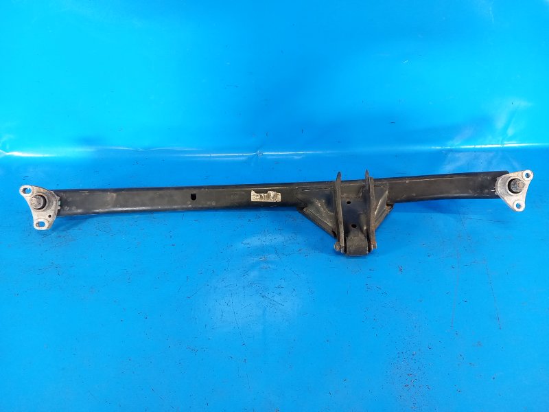 Распорка кузова XC70 00–07 2006 2.5 B5254T2 Распорка кузова XC70 00–07 2006 2.5 B5254T2