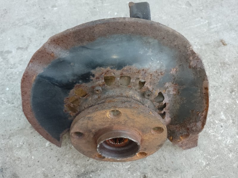 Кулак поворотный передний левый CAMRY 30 02-06 2003 30 2.4 2AZFE