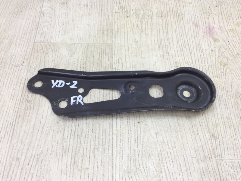 Крепление балки подвески переднее правое ACURA MDX (YD2) 06-13 50232-STX-A01 Б/У