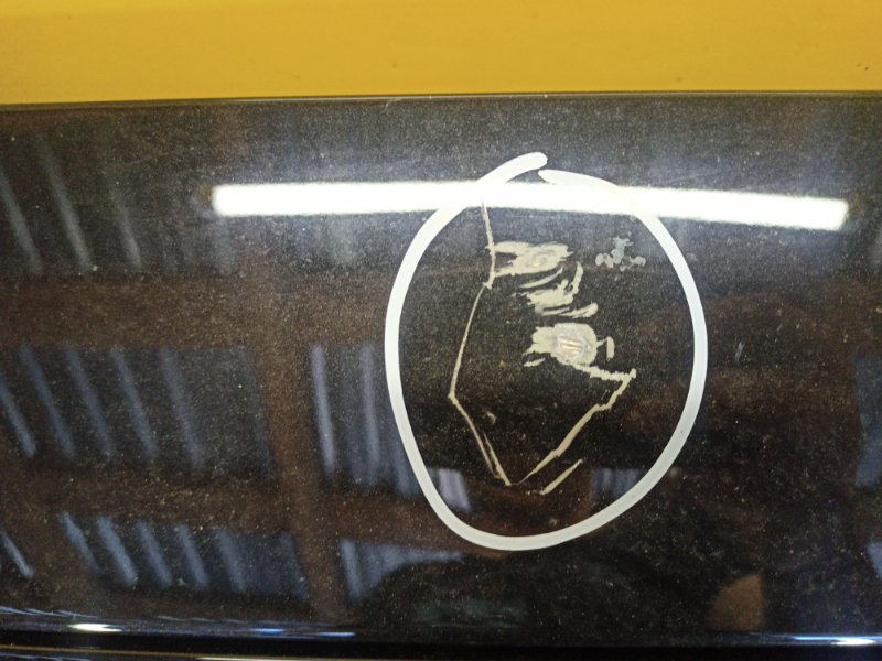 Крышка багажника NISSAN LEAF 18-