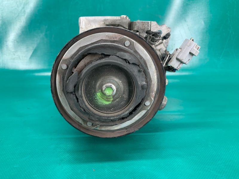 Компрессор кондиционера TOYOTA SIENNA 11-16 Минивэн 3.5 2GR-FE