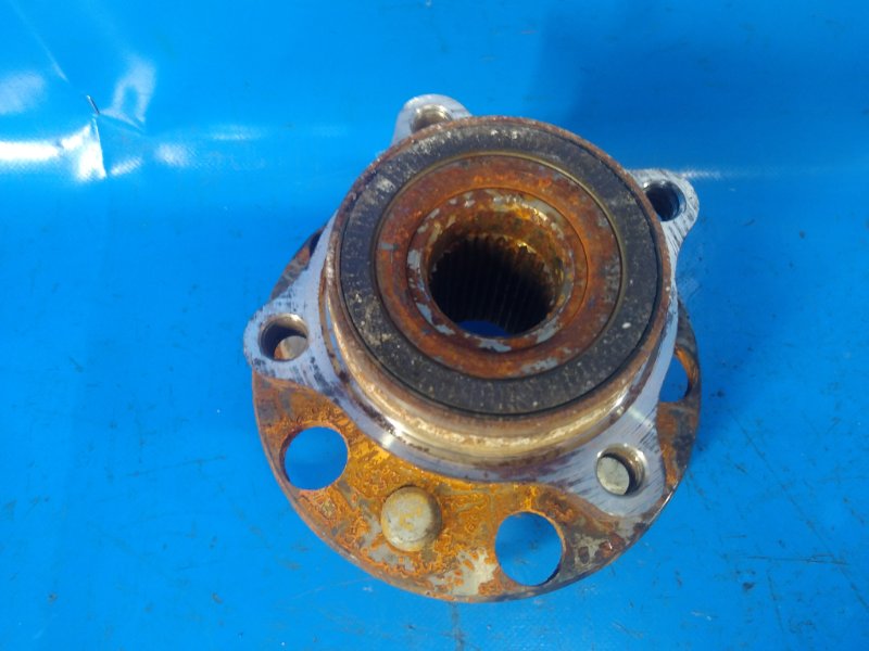 Ступица задняя правая LEXUS IS250/350 05-13 GSE20L 2.5 4GR-FSE