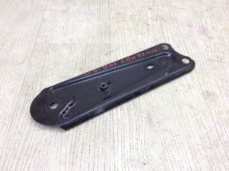 Крепление балки подвески заднее левое ACURA MDX (YD3) 13-21 50368-TZ5-A00 Б/У