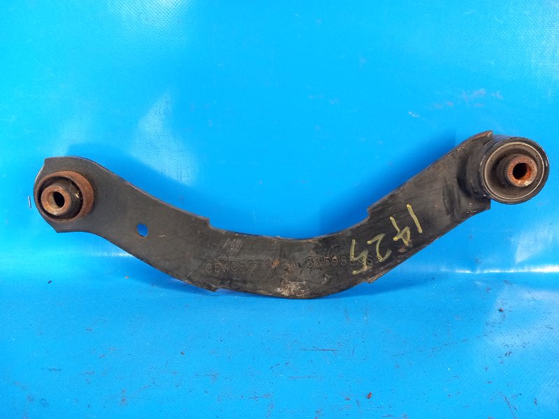 Рычаг задней подвески поперечный JEEP COMPASS 06-16 2014 2.0 ECN 5105271AC Б/У