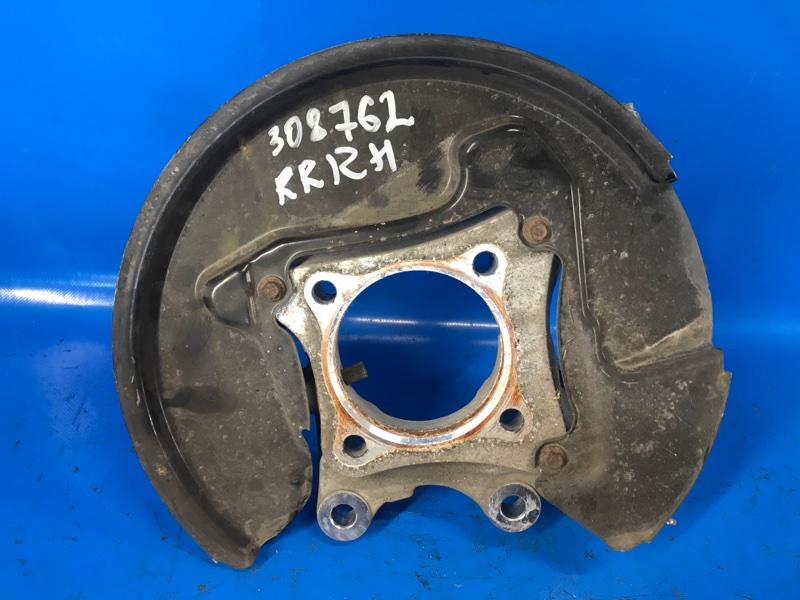 Запчасть цапфа задняя правая FORD MUSTANG 15- 2019 S550 2.3 C23HD0D FR3Z5B758J Б/У Цапфа задняя правая FORD MUSTANG 15- 2019 S550 2.3 C23HD0D FR3Z5B758J Б/У