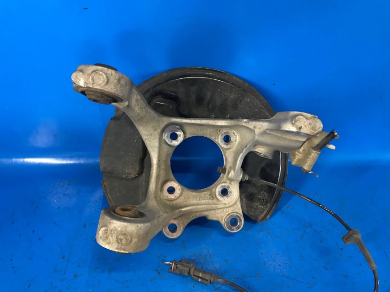 Цапфа задняя правая MUSTANG 15- 2019 S550 2.3 C23HD0D Цапфа задняя правая MUSTANG 15- 2019 S550 2.3 C23HD0D