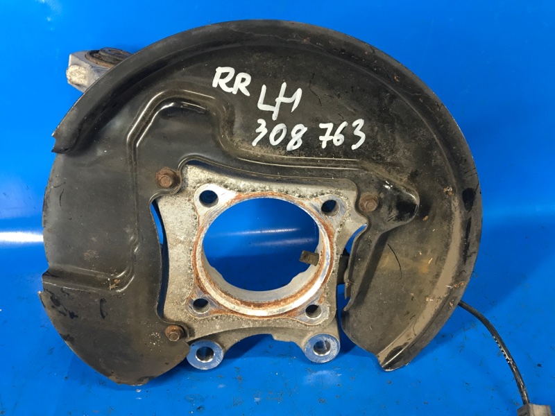 Запчасть цапфа задняя левая FORD MUSTANG 15- 2019 S550 2.3 C23HD0D FR3Z5B759J Б/У Цапфа задняя левая FORD MUSTANG 15- 2019 S550 2.3 C23HD0D FR3Z5B759J Б/У