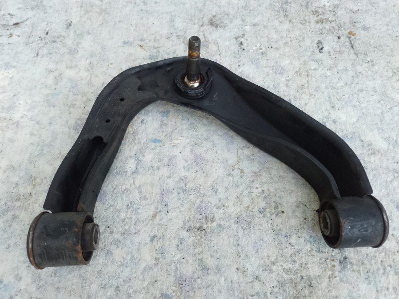 Рычаг передней подвески верхний левый NISSAN PATHFINDER R51 04-14 2004 R51 4.0 VQ40DE 54525-EA000 Б/У