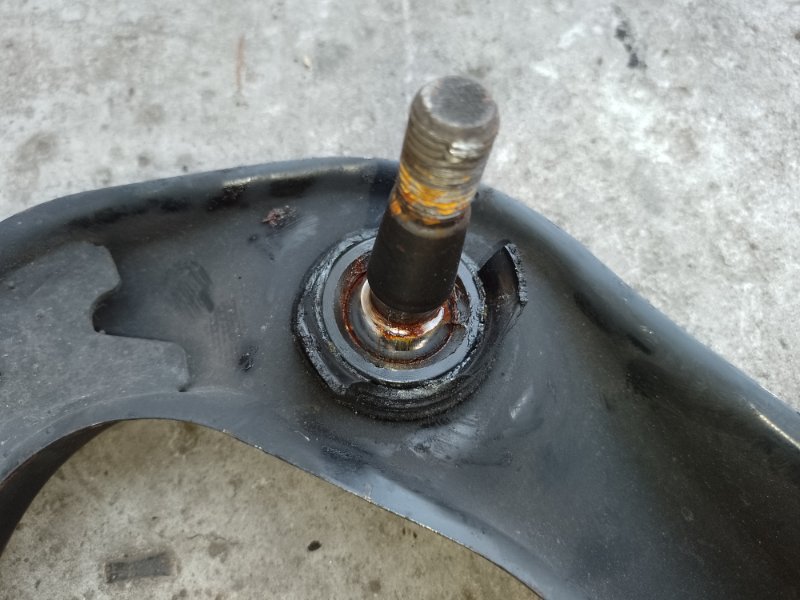 Рычаг передней подвески верхний левый NISSAN PATHFINDER R51 04-14 R51 4.0 VQ40DE