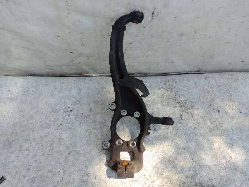 Кулак поворотный передний левый PATHFINDER R51 04-14 2004 R51 4.0 VQ40DE