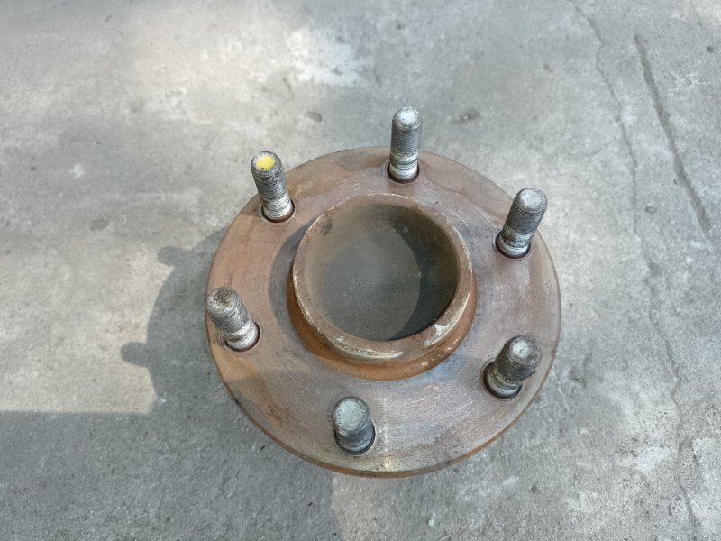 Ступица передняя NISSAN PATHFINDER R51 04-14 2004 R51 4.0 VQ40DE 40202-EA000 Б/У