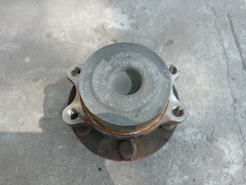 Ступица передняя PATHFINDER R51 04-14 2004 R51 4.0 VQ40DE