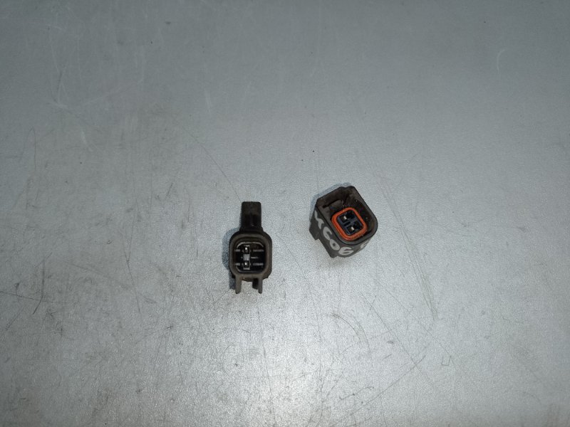 Датчик ABS передний левый 3 BL 09-13 2009 2.5 L (L5-VE)