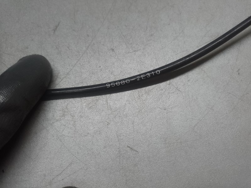 Датчик ABS задний правый HYUNDAI TUCSON 04-10 2.7 G6BA