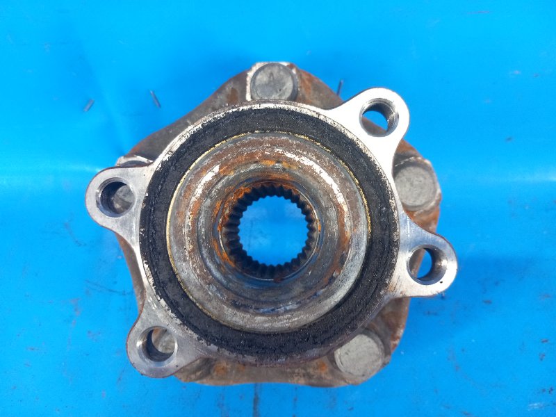 Ступица передняя правая NISSAN SENTRA B17 12-21 1.8 MRA8DE