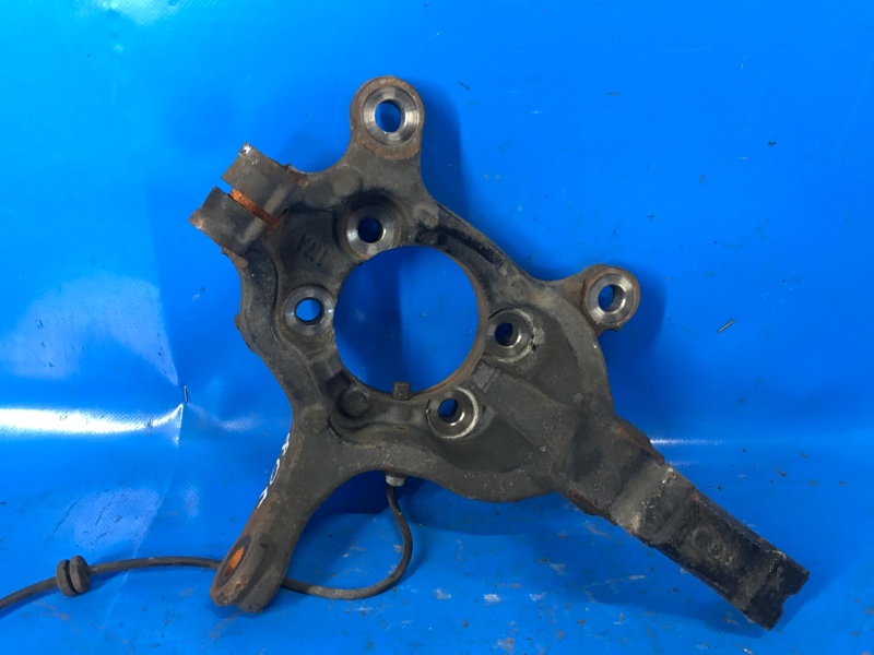 Кулак поворотный передний правый SENTRA B17 12-21 2013 1.8 MRA8DE