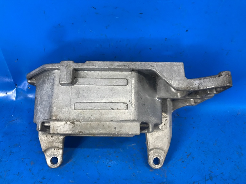 Подушка двигателя SENTRA B17 12-21 2013 1.8 MRA8DE