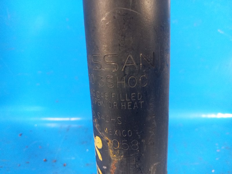 Амортизатор задний NISSAN SENTRA B17 12-21 1.8 MRA8DE