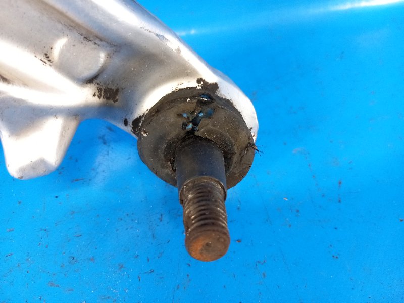 Рычаг передней подвески нижний правый ODYSSEY 05-10 Рычаг передней подвески нижний правый ODYSSEY 05-10