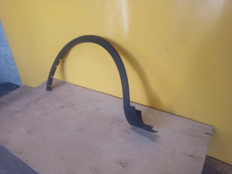 Накладка крыла (расширитель арки) передняя левая KUGA  20-24