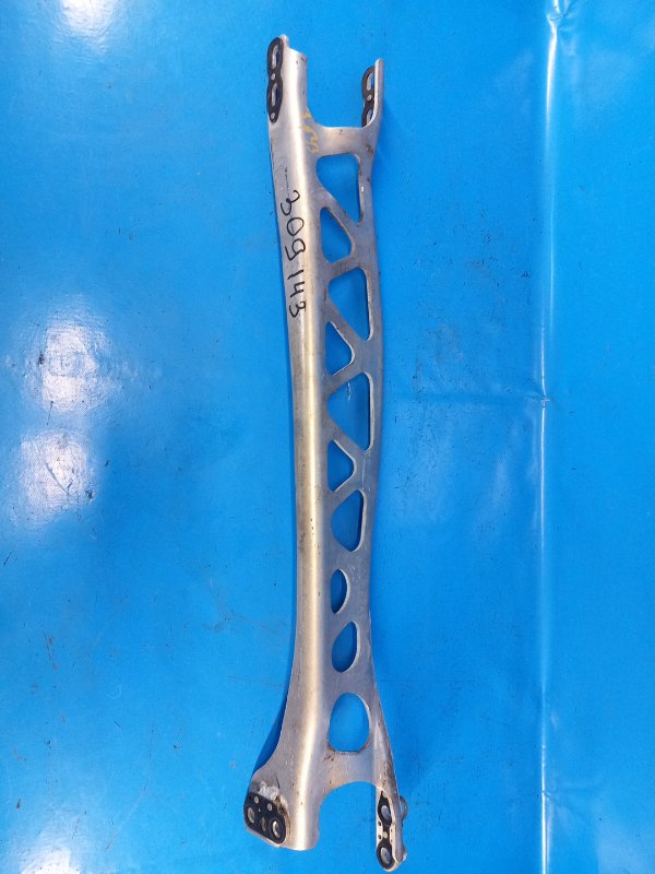 Распорка кузова MAZDA MX-5 15- 2018 ND 2.0 PE-VPS NA5F39710B Б/У