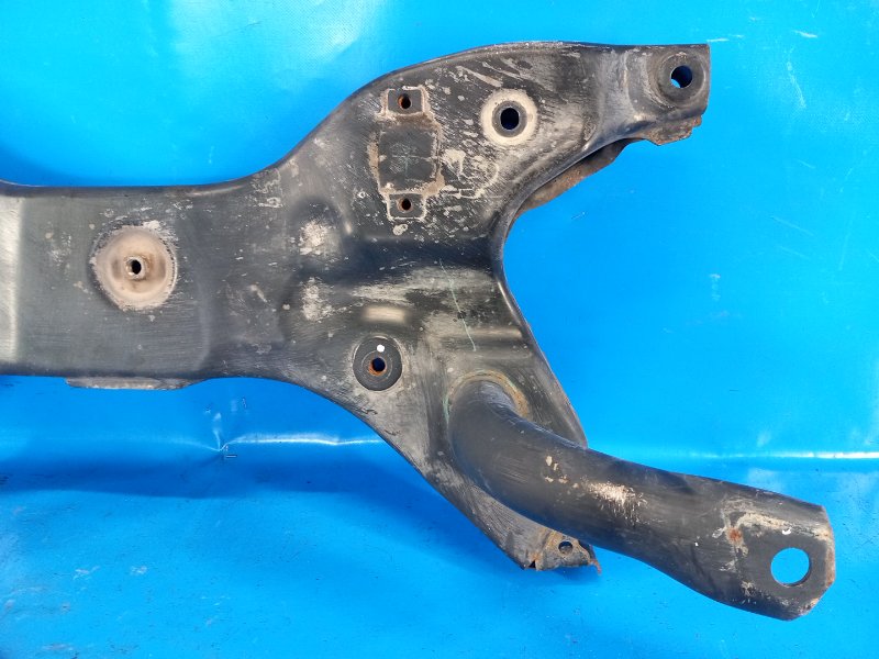 Балка передней подвески MIRAGE 13- 2013 1.2 3A92 Балка передней подвески MIRAGE 13- 2013 1.2 3A92