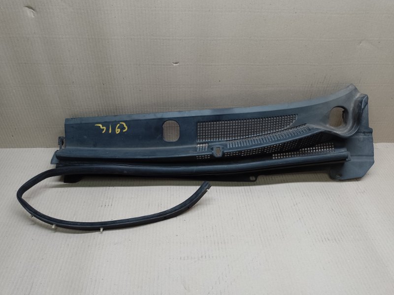 Пластик под лобовое стекло / Жабо левый MAZDA 6 GH 07-12 2008 2.5 L (L5-VE) GS3L-50-7S0A Б/У