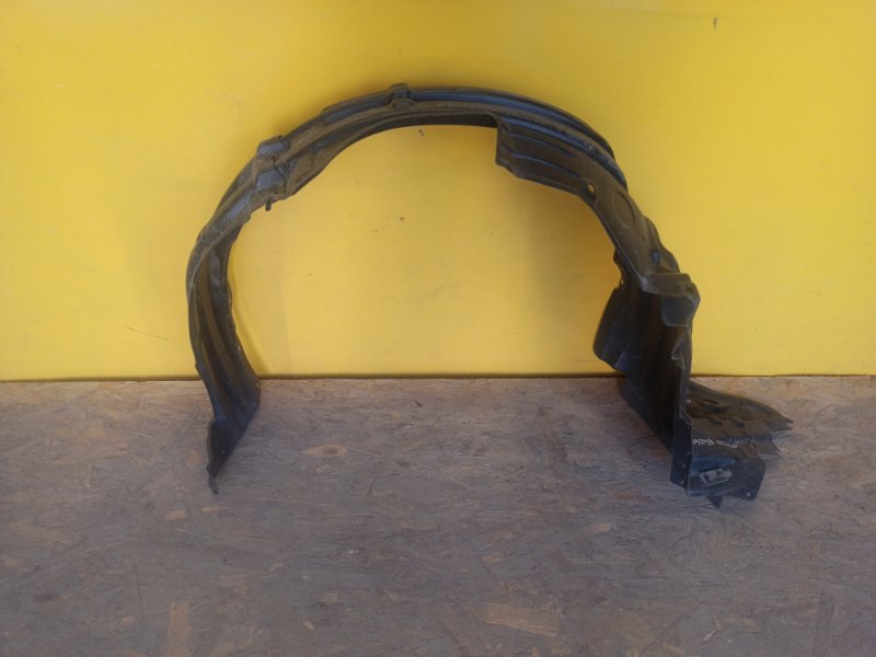 Подкрылок передний левый LEXUS CT200 17- 5387676010 Б/У