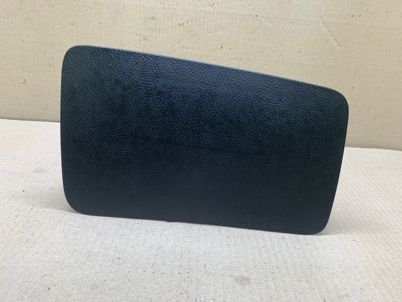 Подушка безопасности пассажира TOYOTA MATRIX 02-08 2002 ZZE132 1.8L 1ZZ-FE 73970-01030-B0 Б/У