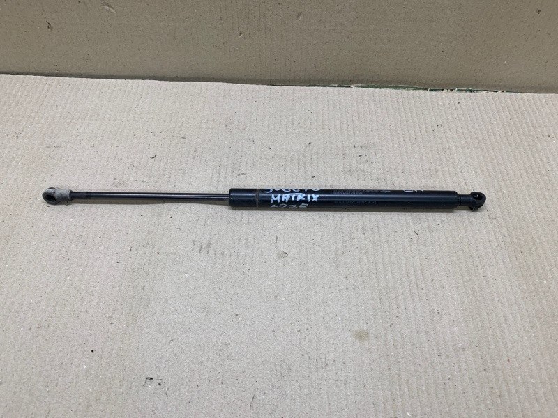 Амортизатор крышки багажника левый TOYOTA MATRIX 02-08 2002 ZZE132 1.8L 1ZZ-FE 68960-02040 Б/У