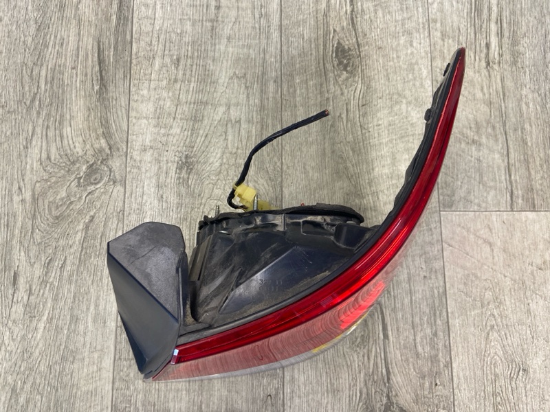 Фонарь наружный правый SUBARU LEGACY 09-15 BM SEDAN 3.6 EZ36