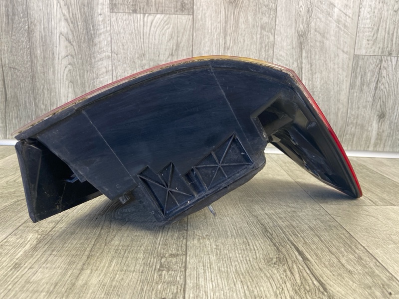 Фонарь наружный правый LEGACY 09-15 BM 2012 SEDAN 3.6 EZ36