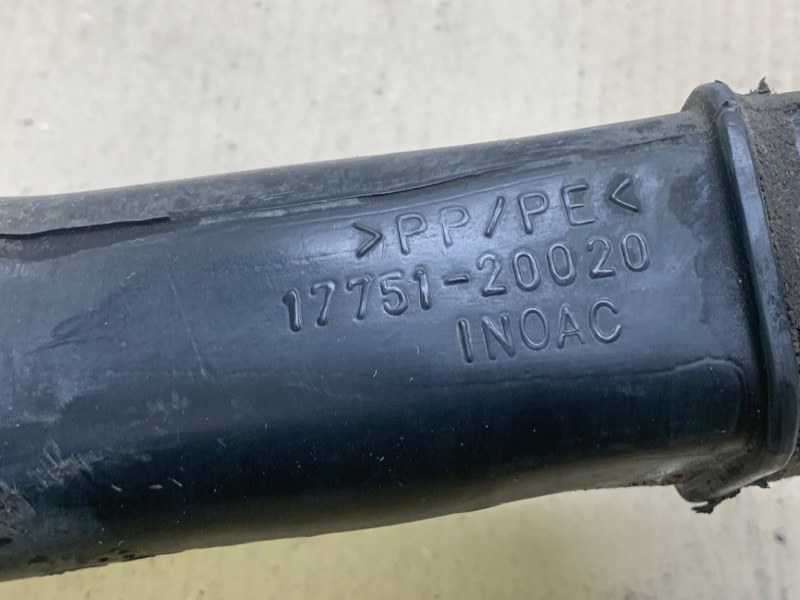 Воздухозаборник LEXUS ES300 ES330 01-06 3.3 3MZFE