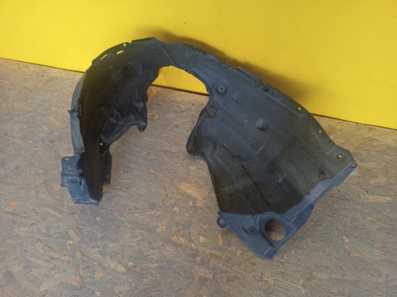Подкрылок передний левый CAMRY 70 17-