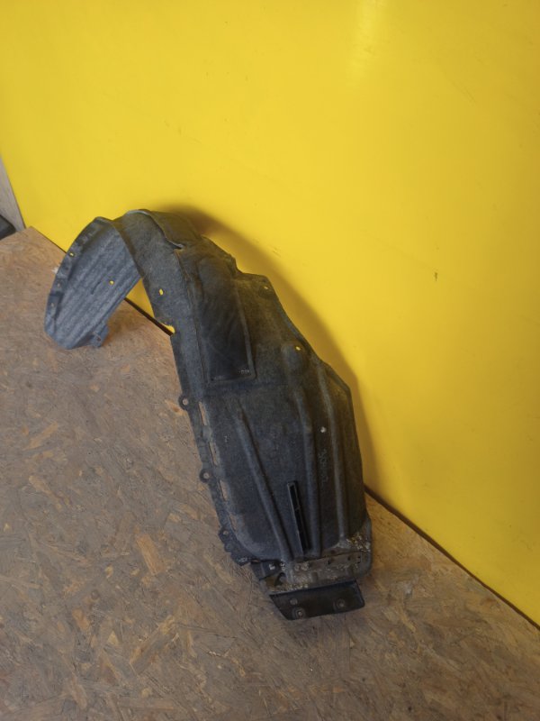 Подкрылок передний правый NX 14-21