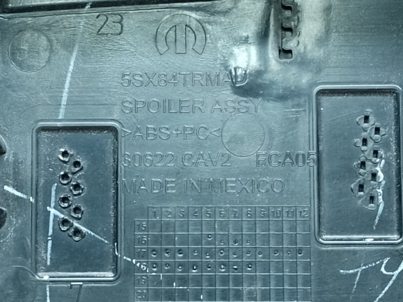 Спойлер крышки багажника COMPASS 17-21