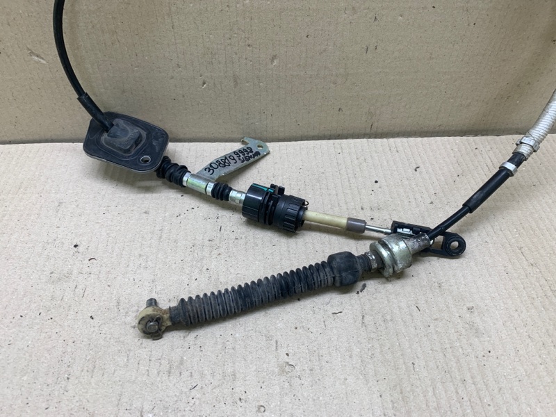 Трос переключения АКПП SIENNA 11-16 2012 3.5 2GR-FE