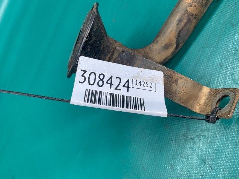 Маслоприемник TRIBUTE 00-07 2001 Внедорожник 3.0