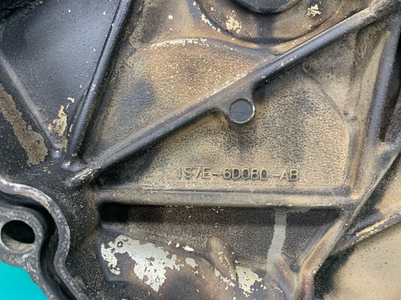 Крышка ГРМ TRIBUTE 00-07 2001 Внедорожник 3.0