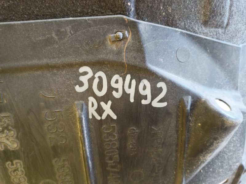 Подкрылок передний правый RX350/450 15-22 Подкрылок передний правый RX350/450 15-22