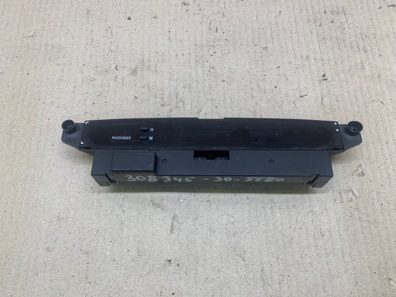 Часы TOYOTA CAMRY 30 02-06 2003 30 2.4 2AZFE 83910-33070 Б/У