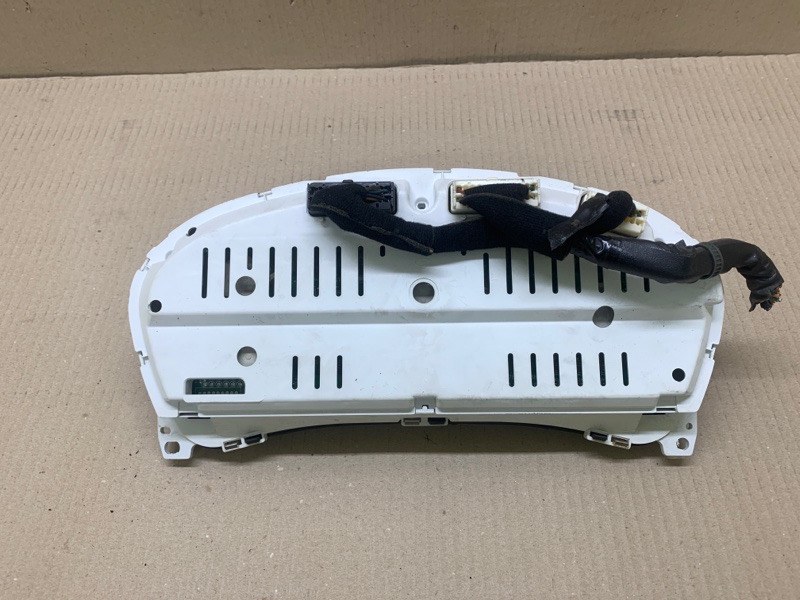 Панель приборов HYUNDAI TUCSON 04-10 2.7 G6BA