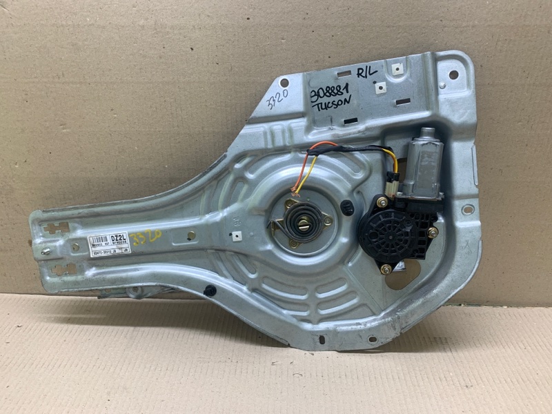 Стеклоподъемник задний левый HYUNDAI TUCSON 04-10 2006 2.7 G6BA 83405-2E000 Б/У