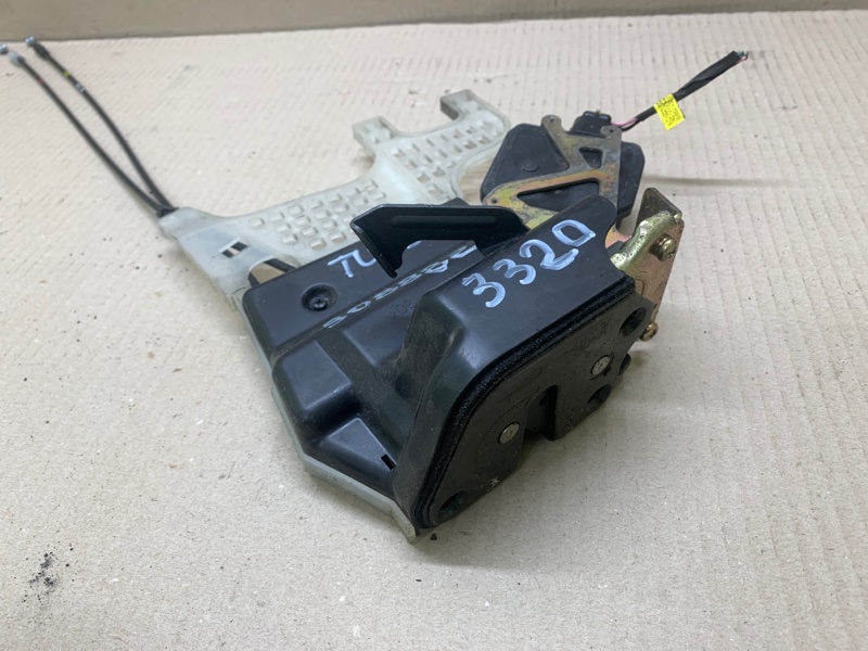 Замок двери задний правый TUCSON 04-10 2006 2.7 G6BA